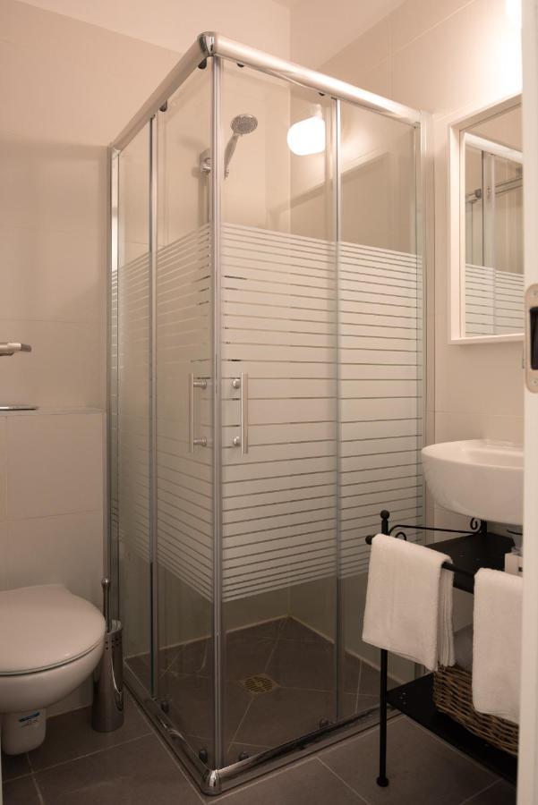 Argaman Beach Apartment Акра Екстериор снимка